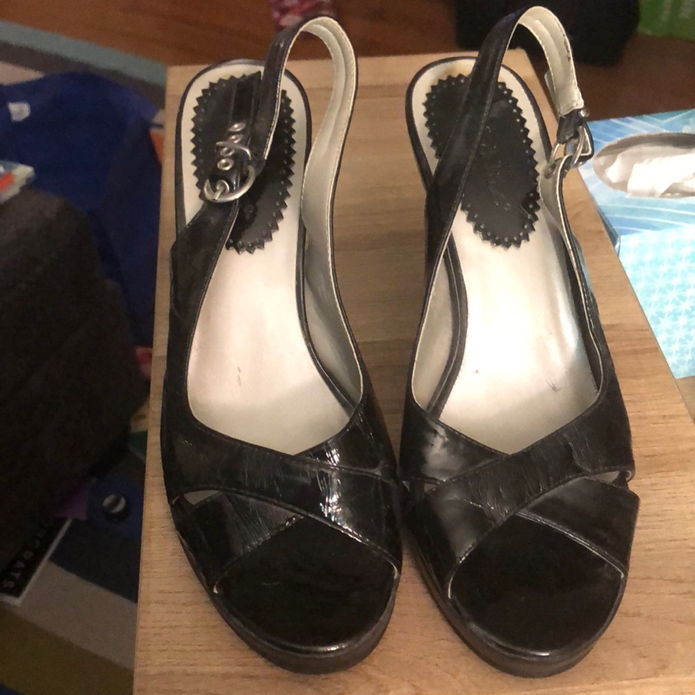 🔹 4 for $30 Madeline Heels